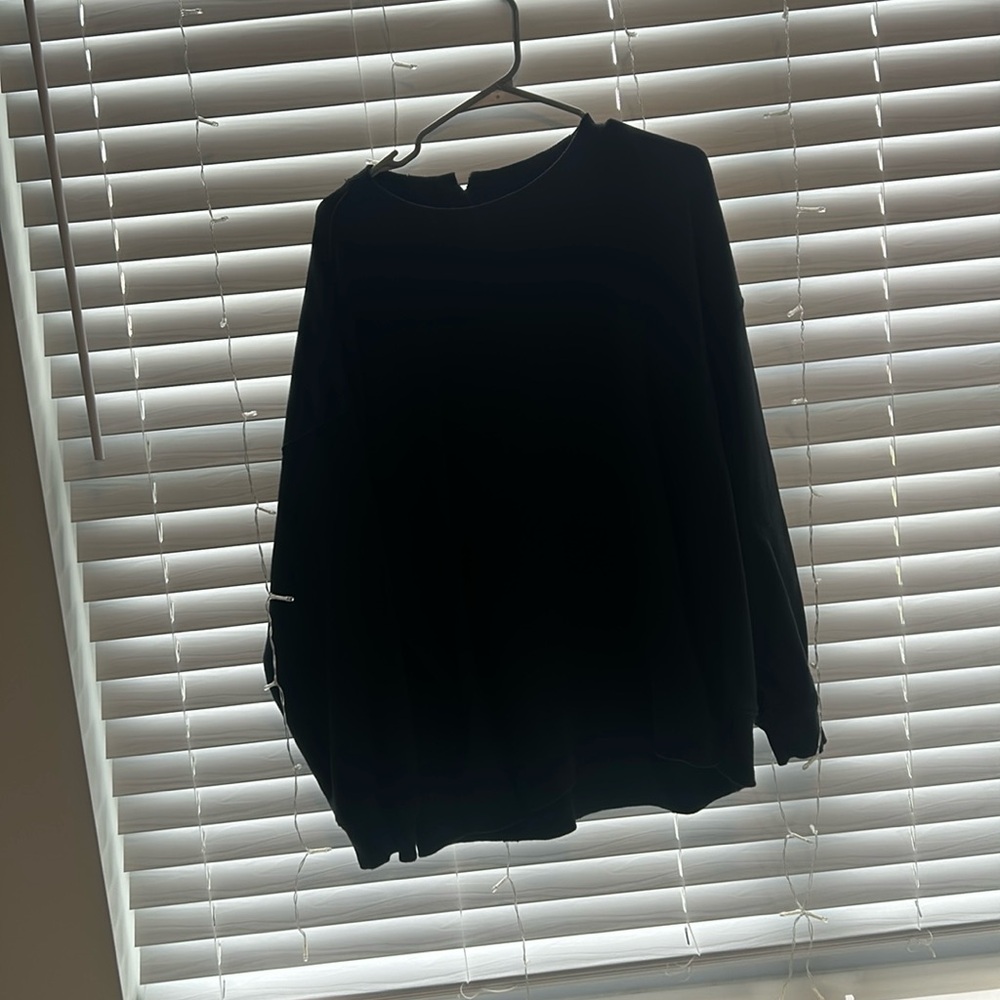 Worn once Aerie Crewneck Black